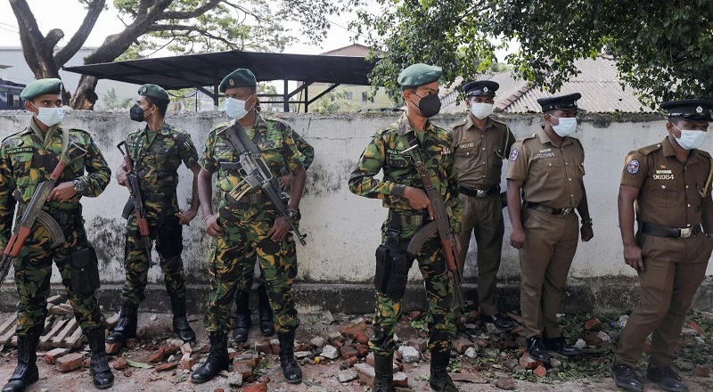 அத்தியாவசிய கடமைகளில் ஈடுபடுவோரின் கடமை தொடர்பில்  கவனம் செலுத்த வேண்டும்- இலங்கை மருத்துவ சங்கத்தின் தலைவர்